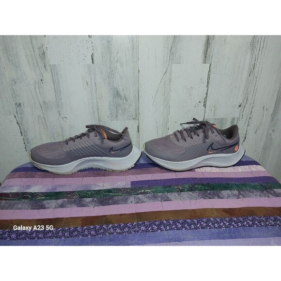 NIKE AIR ZOOM PEGASUS 38 SHIELD PURPLE SMOKE WOMEN'S SIZE 7.5 DC4074-500 - Picture 8 of 9